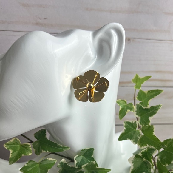 Large Gold Flower Stud Earrings - Elegant Floral Earrings - Floral Dangle Studs - Picture 3 of 5